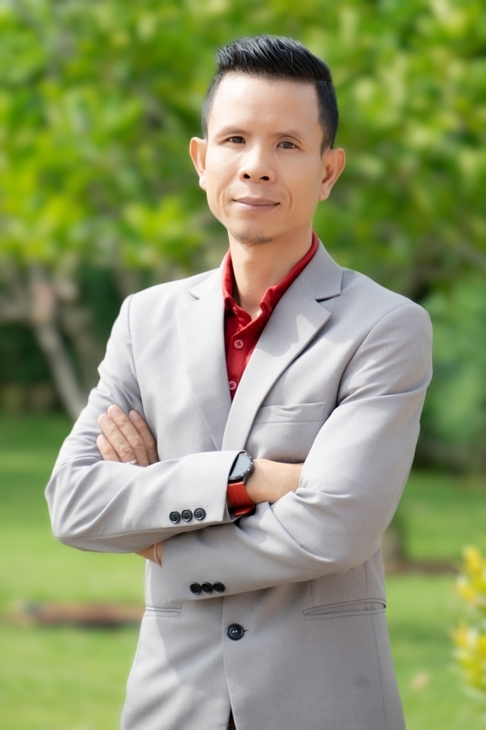 นายอานนท์ ชาวะหา